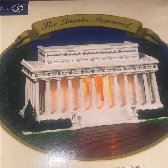 Department 56 Other - Department 56 American Pride Collection The Lincoln Memorial porcelain statue